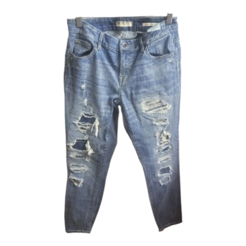 Thrashed Distressed Guess Los Angeles  Blue Jeans